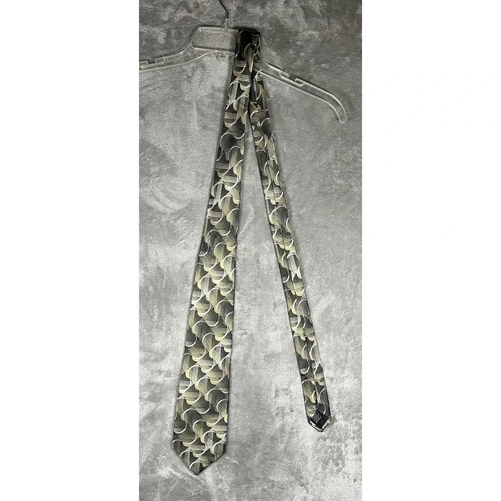 Lot Of 5 Men's Ties Silk Geoffrey Beene Crazy Horse‎ Kenneth Cole Saxony 28 & 29